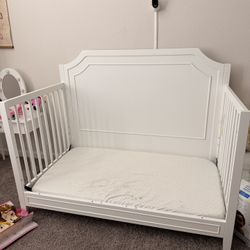 Convertible Crib (4-in1)
