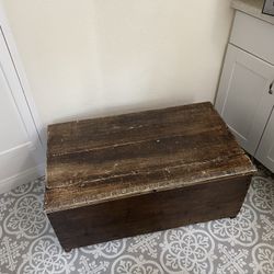 Wooden Trunk/Sitting Bench 