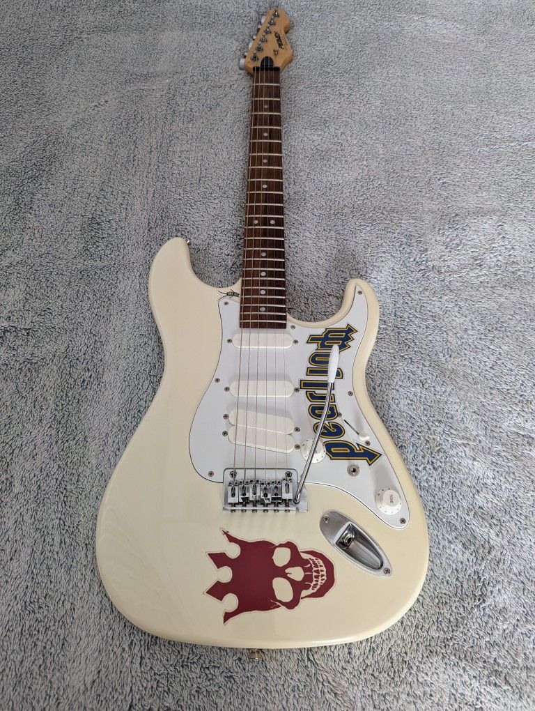 Peavy Predator AX Strat