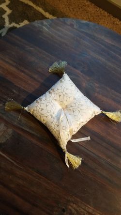 Anthropologie ring pillow
