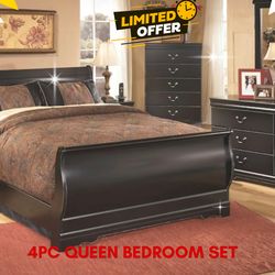 4 PC QUEEN BEDROOM SET