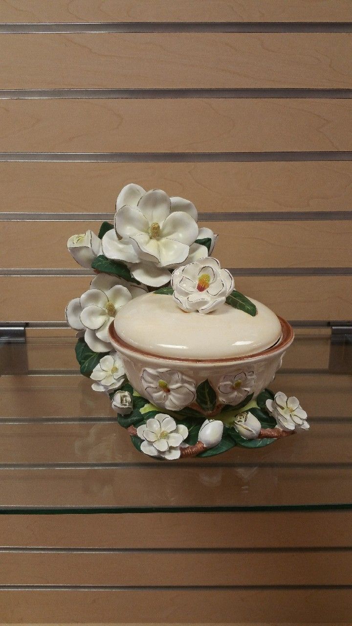 2pc Cookie Jar / Storage Container - $24.99 ( NEW ) Magnolia