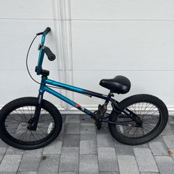 Mongoose BMX 20 Inch Bike 