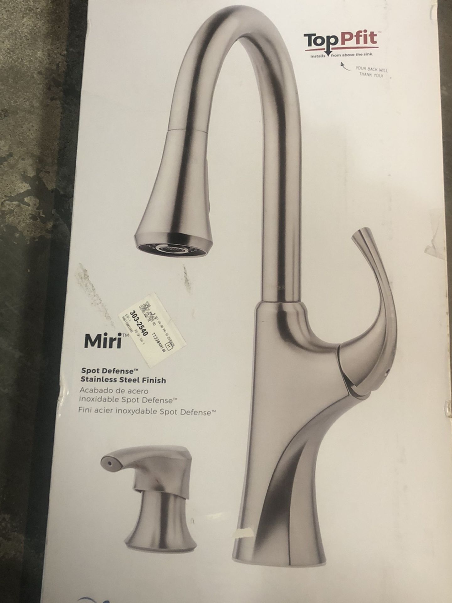 Pfister Miri Single-Handle Pull-Down Sprayer Kitchen Faucet with Soap Dispenser in Spot Defense Stainless Steel