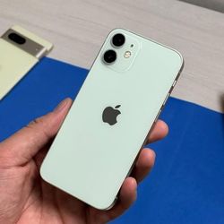 iPhone 12 mini 64GB Unlocked 