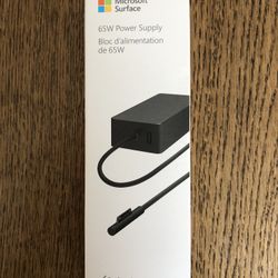 Microsoft Surface 65W Power Supply