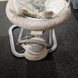 Graco Soothe My Way Baby Swing