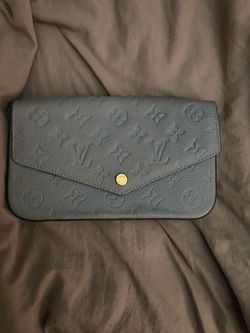 Pochette Félicie LV clutch