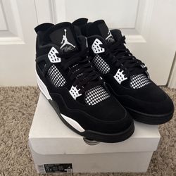 Jordan 4