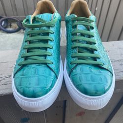 LuxeCroco Lace-up Exotic Sneakers