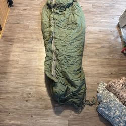Military sleeping bags. 20 Available. 