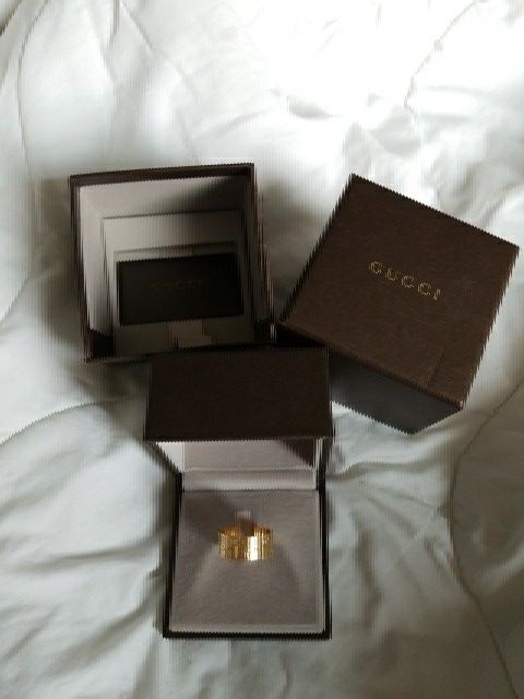 Men's Gucci ring 18k