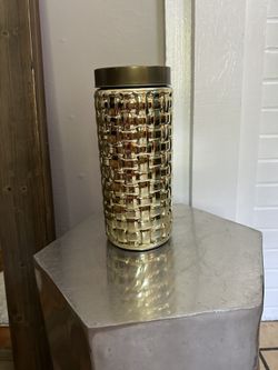 Gold Jar 