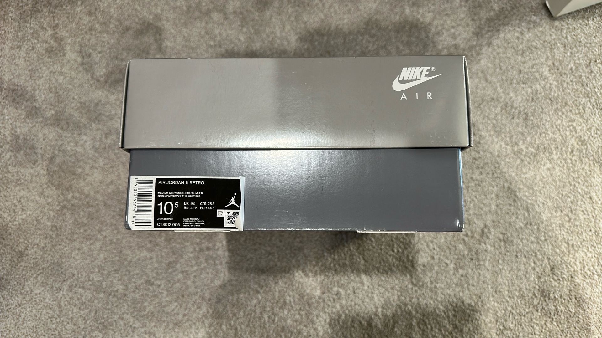 Jordan Air Jordan 11 Retro Low  Air Jordan 11 Retro - Grey