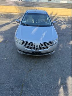 2011 Lincoln MKZ