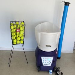 Spinfire Pro 2 Ball Machine w Remote And Manual 