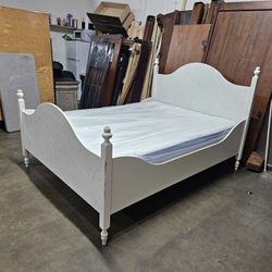 Queen Bed And Mattress 