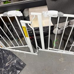 2 Baby/dog Gates 