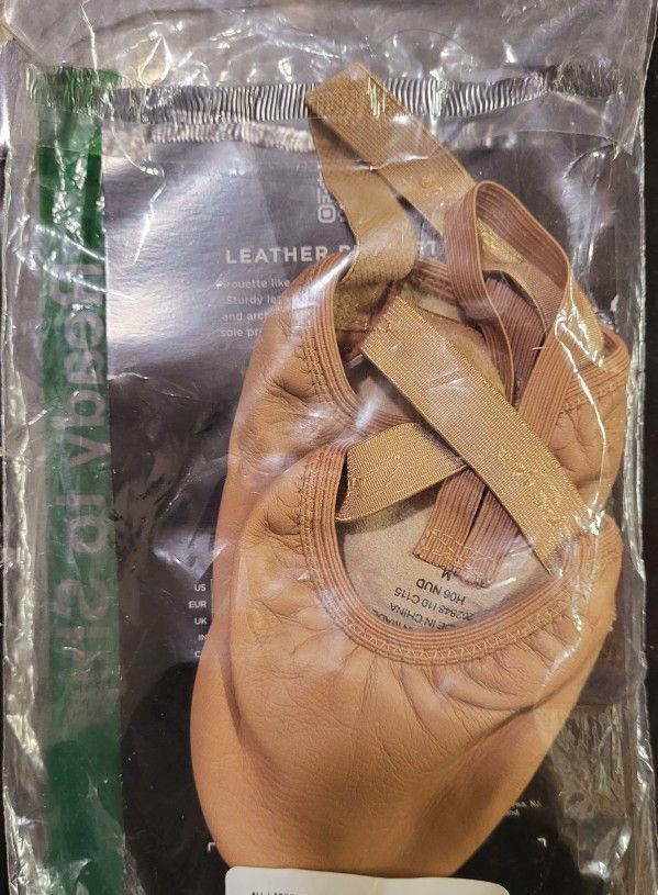Capezio Pirouette II Size Medium