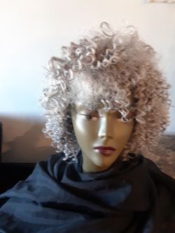 Wigs 2 Fit by Vick
