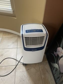 Honeywell MO10CESWB Compact Air Conditioner, 10,000 BTU Cooling, With Dehumidifier & Fan (White/Blue)