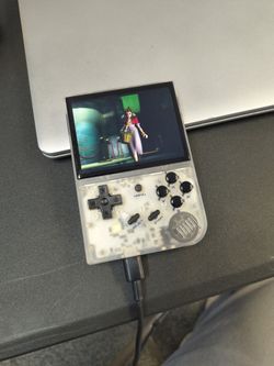 New Pocket Gamer With FF And  1000+ Games