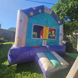 Bounce House 