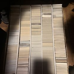 Sports cards for sale bunch of LeBron Coby and a bunch more