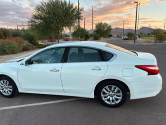 Nissan altima s 2016