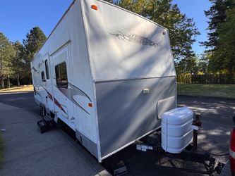 07 Vortex trailer/ toy hauler
