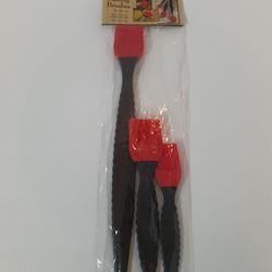 Chef Grade Set of 3 Silicone Basting Brushes with Plastic Handles, New ..
Condition is New,  Set of 3 different Size. 

Same Day Shipping...
Don't for