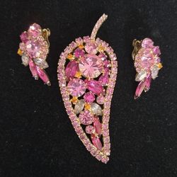 Vintage Juliana D&E Set, Brooch And Earrings 