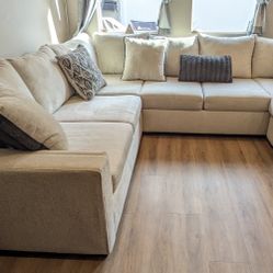 Modern L-Shaped Sectional Couch