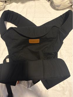 momcozy baby carrier