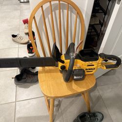 Dewalt 60 v Chainsaw