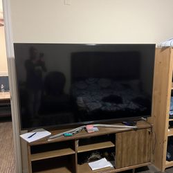 65inch TV Samsung With Remote 