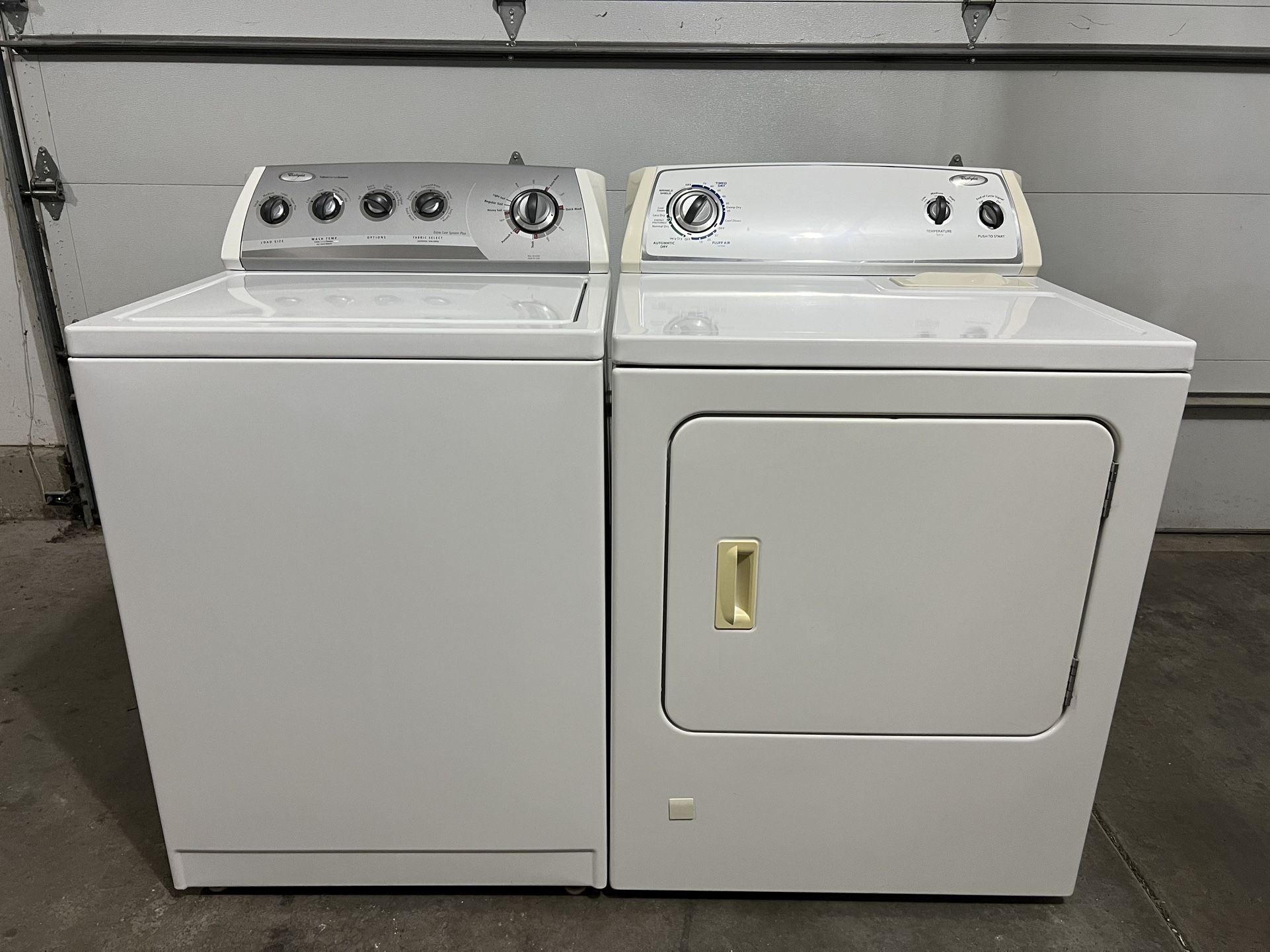 Whirlpool Washer & Gas Dryer