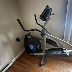 Used Pro- Form elliptical Machine 