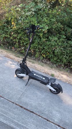 Electric scooter