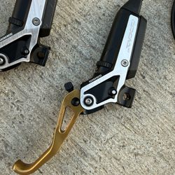 SRAM Code Ultimate Stealth Brakes 