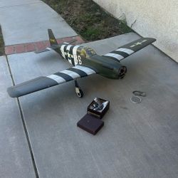 Rc Airplane Top Flite P51.  