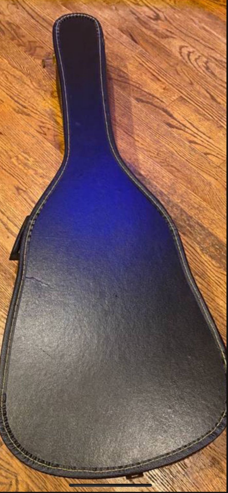 GUITAR CASE