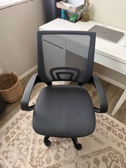Ergonomic Mesh Office Chair