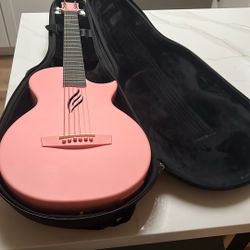 Nova Go Travel, Guitar