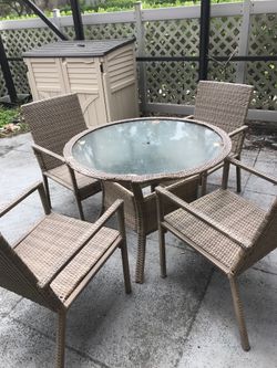 Wicker patio set