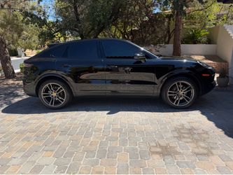 2020 Porsche Cayenne Coupe