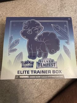 Pokemon Elite Trainer Box  Sword & Shield Silver Tempest