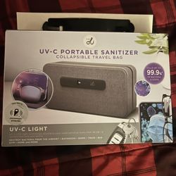 UV-C Portable Collapsible Sanitizing Case