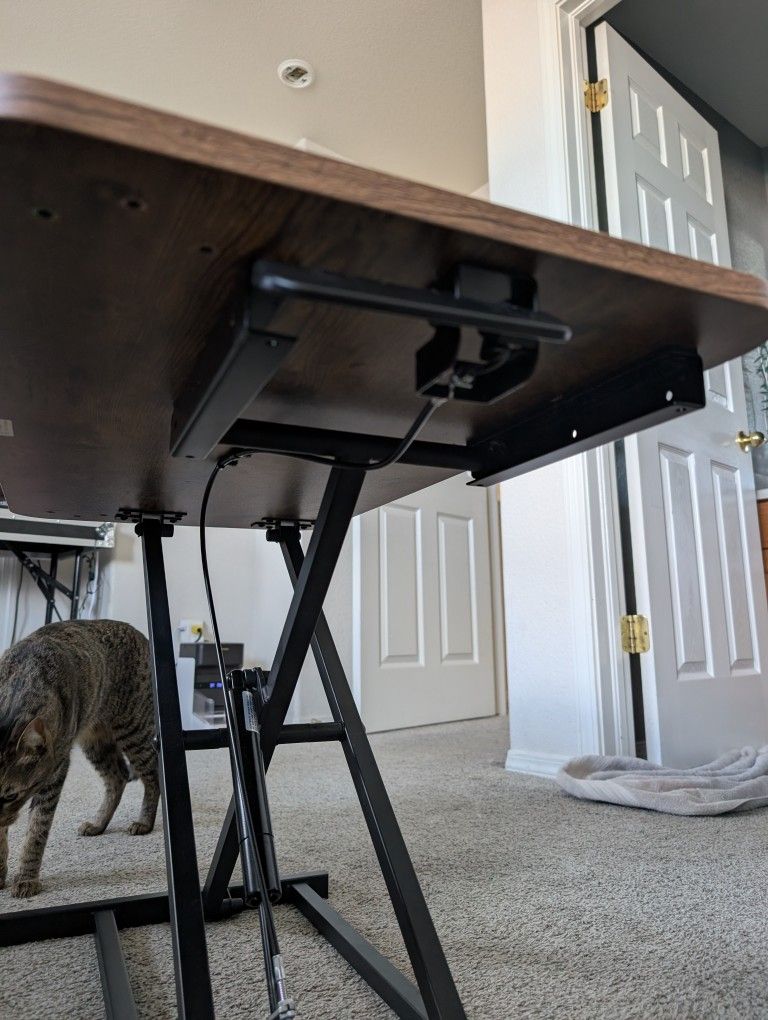Desk Raiser With Keyboard Attachment