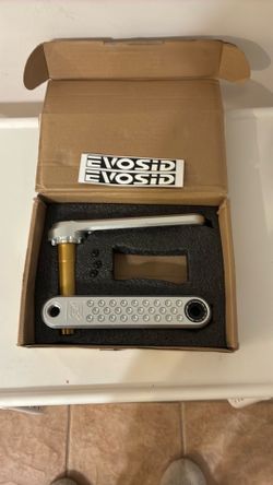 Bicycle Crank Arm Set (165mm)